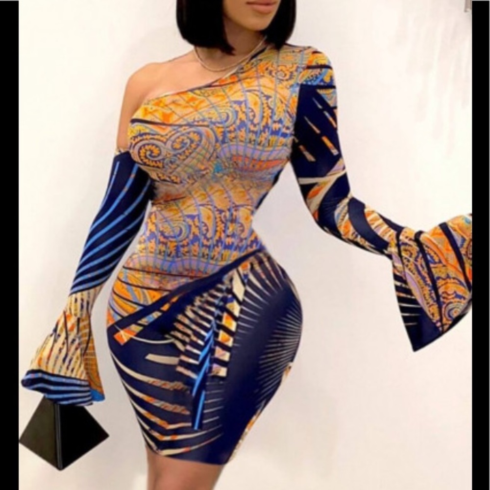 One Shoulder Flare Sleeve Blue Knee Length Dress